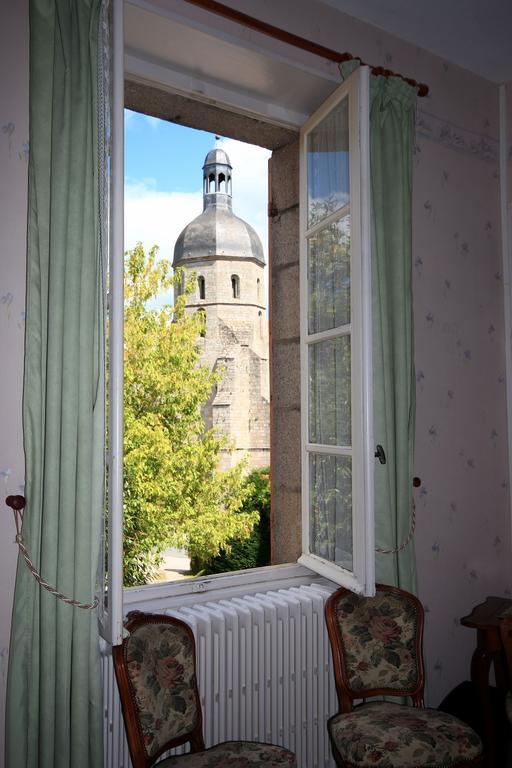 Hotel Du Berry Aigurande Zimmer foto